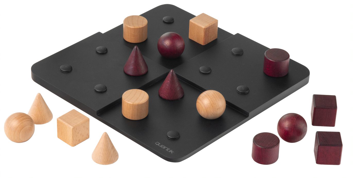 Quantik (MLV) Board Game - Image 3