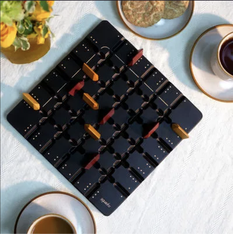 Squadro (MLV) Mini Board Game - Image 2